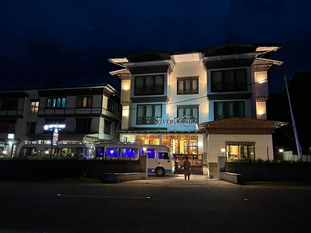 Silver Cloud Hotel パロ エクステリア 写真
