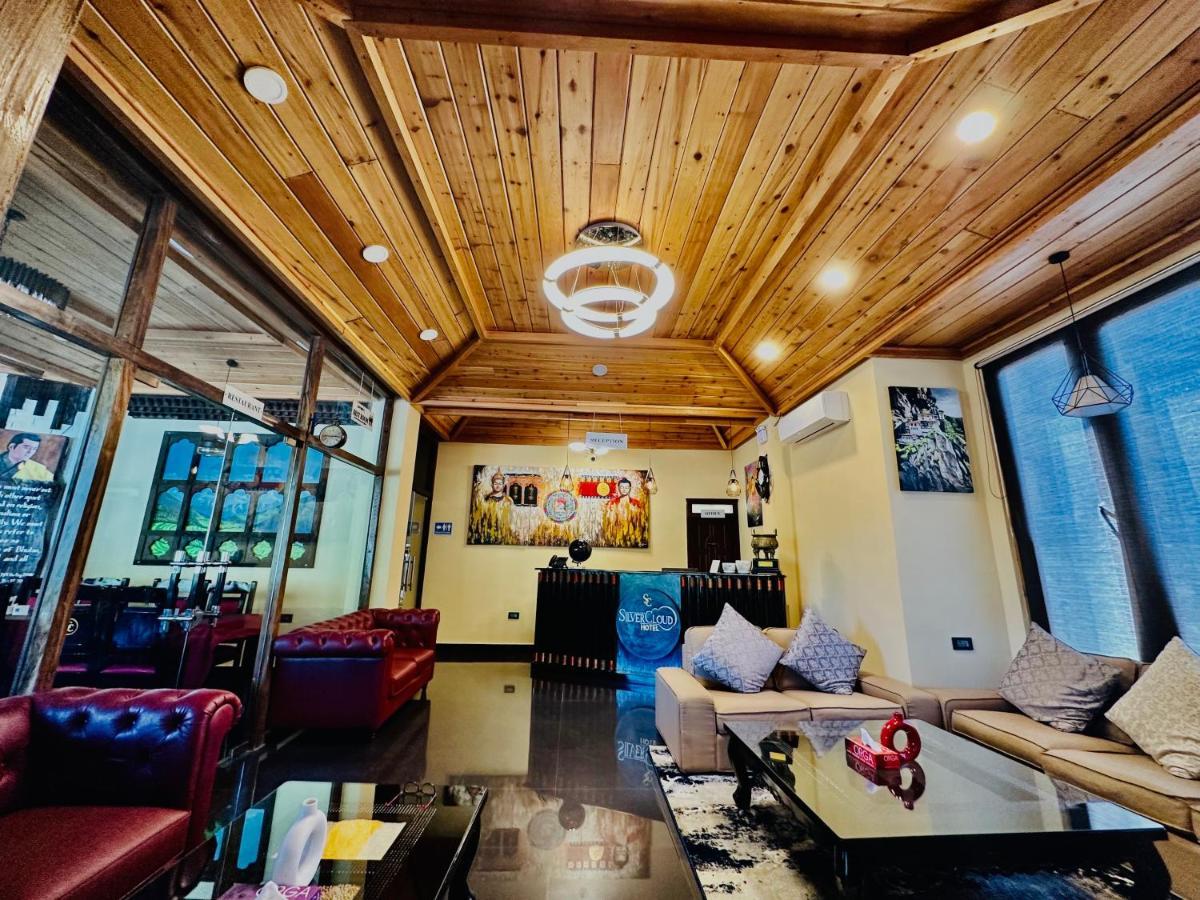 Silver Cloud Hotel パロ エクステリア 写真